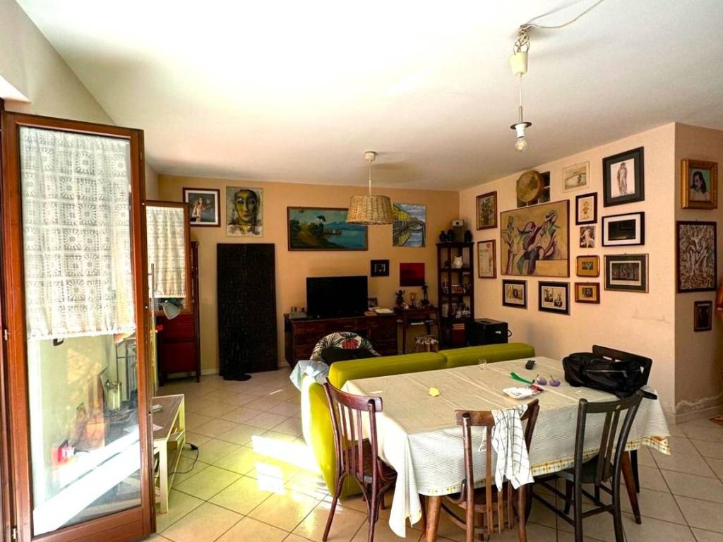 Appartamento a Orta di atella in Via Massimo Troisi - Foto 2