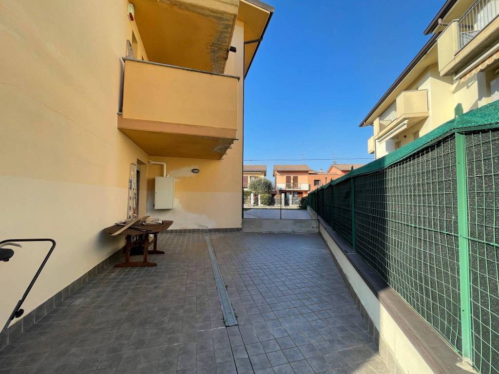 Appartamento a Montanaso lombardo in Viale Europa - Foto 5