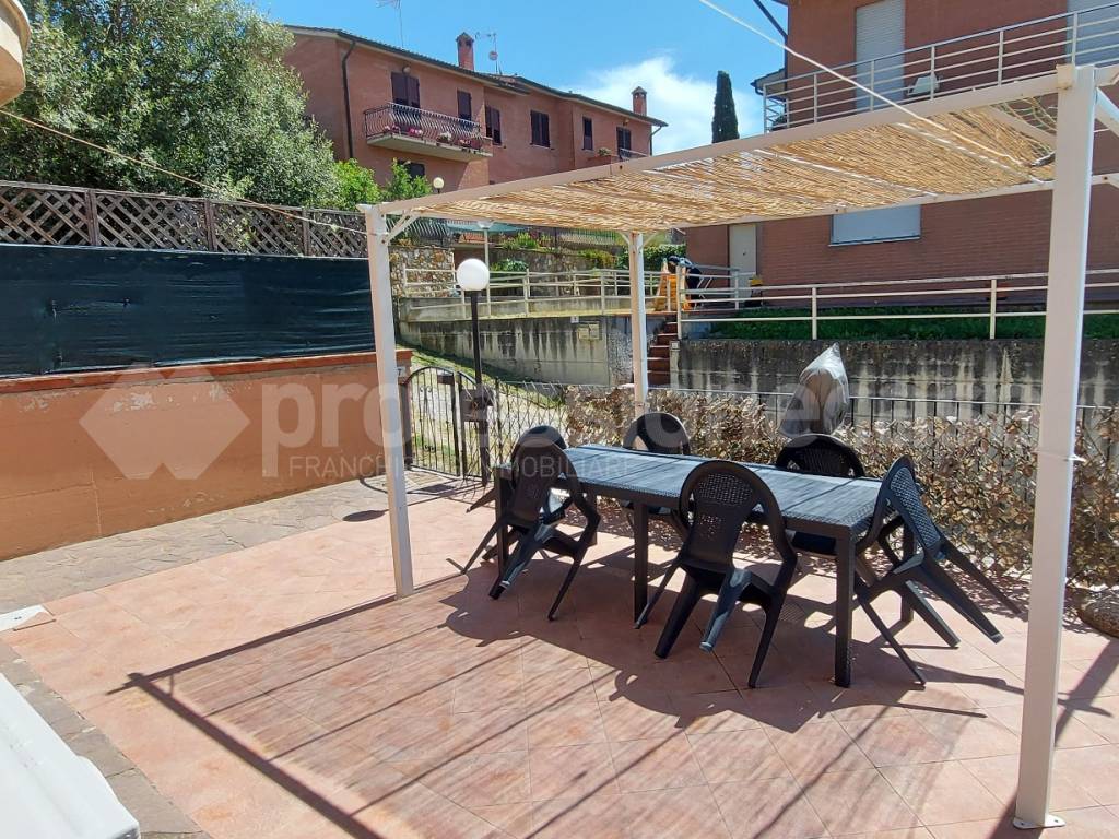 Casa indipendente a Asciano in Località Castelnuovo Scalo - Foto 2