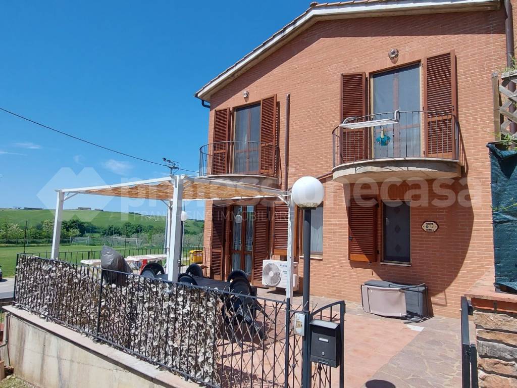 Casa indipendente a Asciano in Località Castelnuovo Scalo - Foto 3