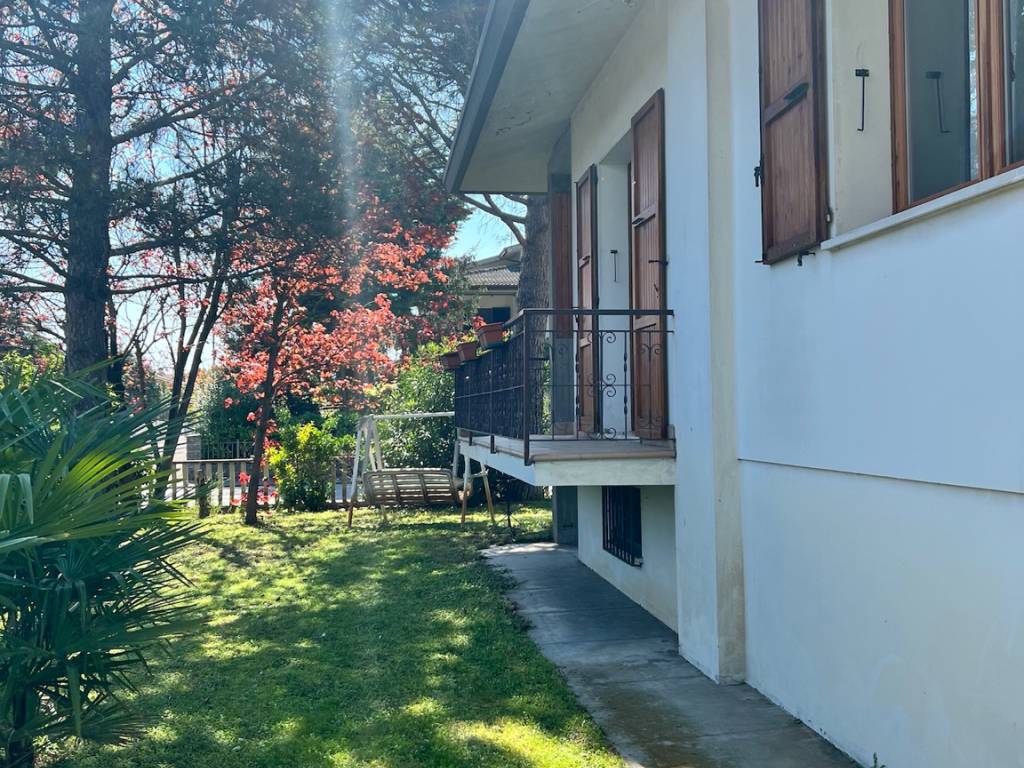Villa a Alfonsine in Via Agide Samaritani, 28 - Foto 4