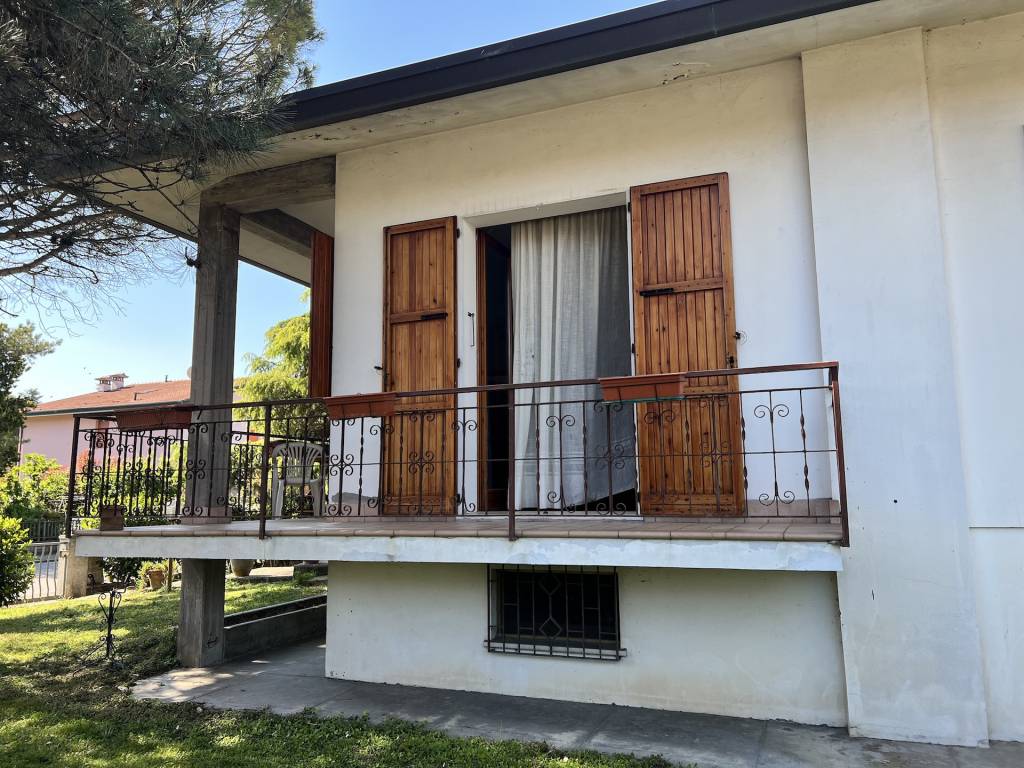 Villa a Alfonsine in Via Agide Samaritani, 28 - Foto 5