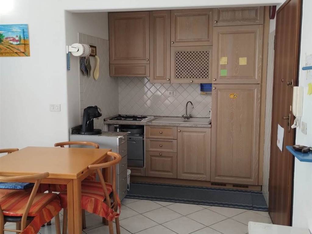 Appartamento a Varazze in VIA GIOVANNI BOSCO , 3 - Foto 3