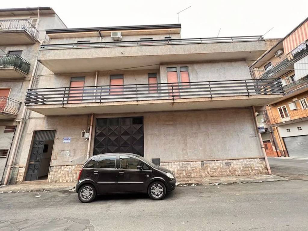 Villa a Adrano in Via Archeologica S.N.C. - Foto 2
