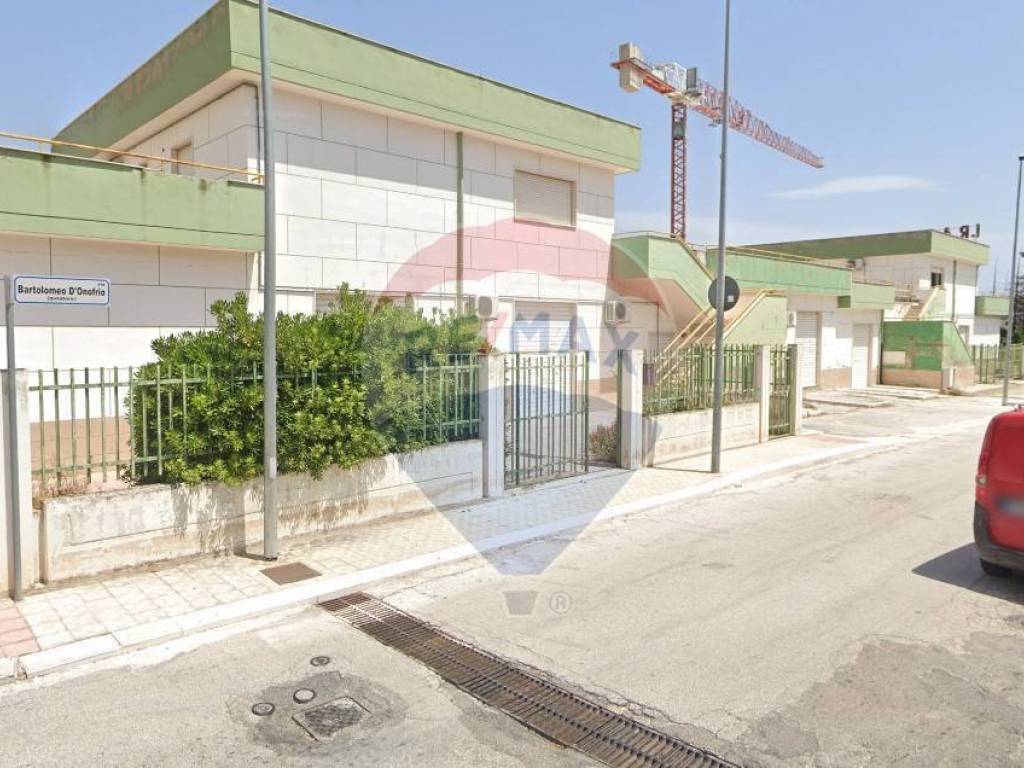Immobile a Manfredonia in Via Bartolomeo D'onofrio - Foto 4
