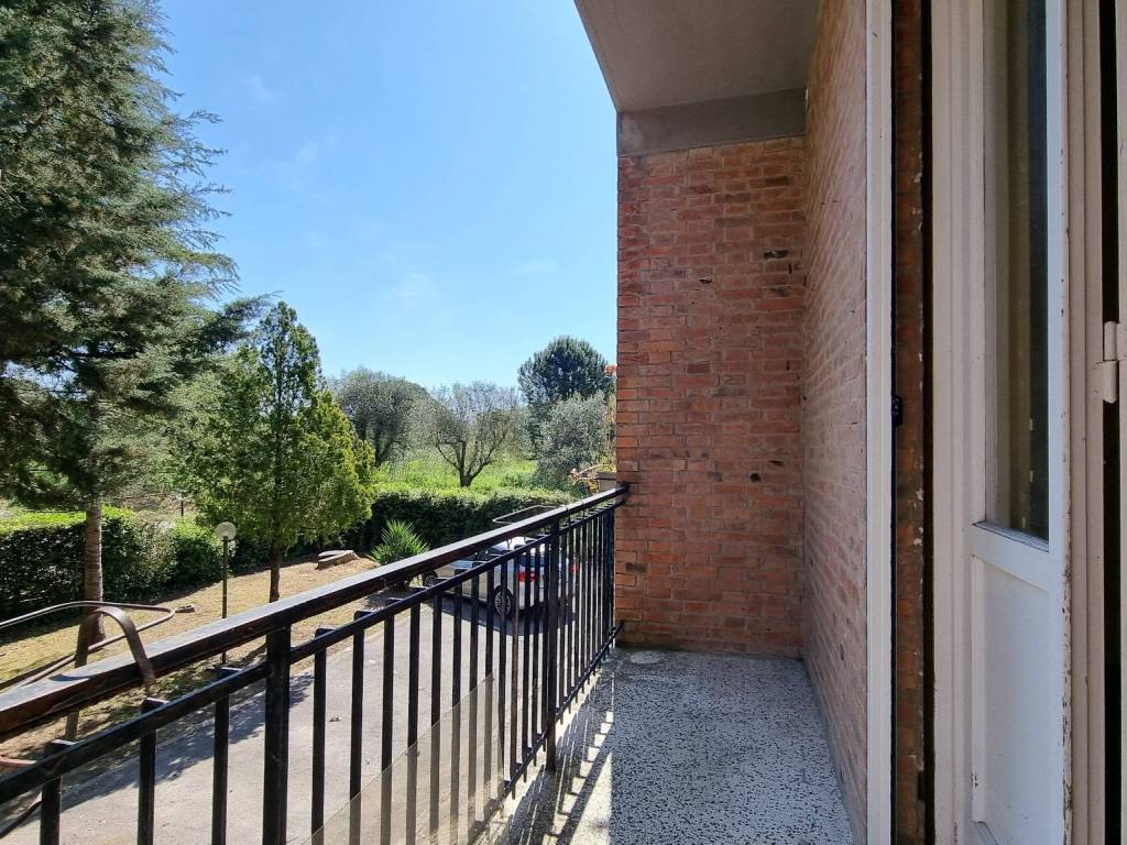 Appartamento a Collesalvetti in Via Achille Grandi - Foto 4