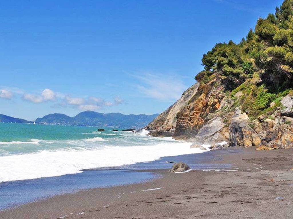 Villa a Ameglia in Via Nuova - Foto 3