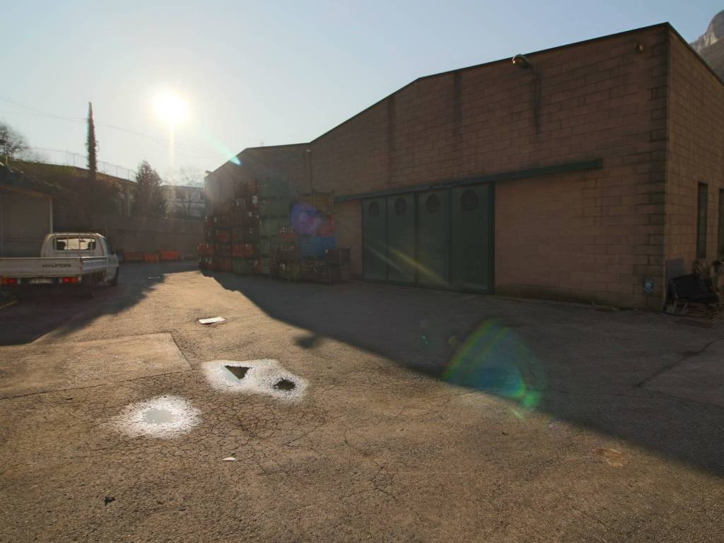 Immobile a Ballabio in Via Provinciale, 144 - Foto 2