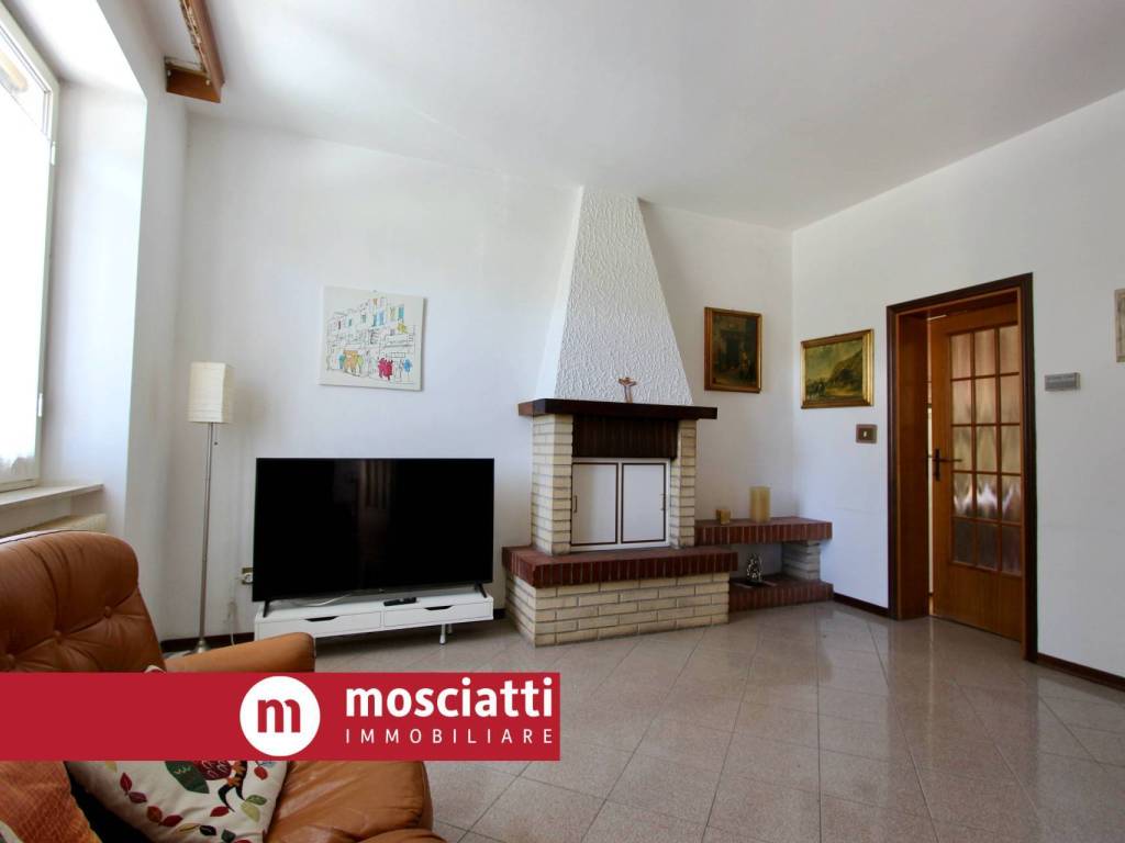 Casa indipendente a Matelica in Via San Rocco, 49 - Foto 4