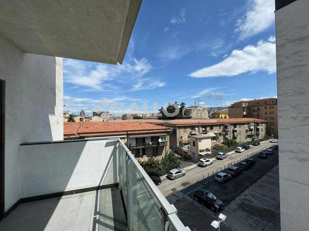 Appartamento a Cosenza in Largo Francesco De Stefano - Foto 4