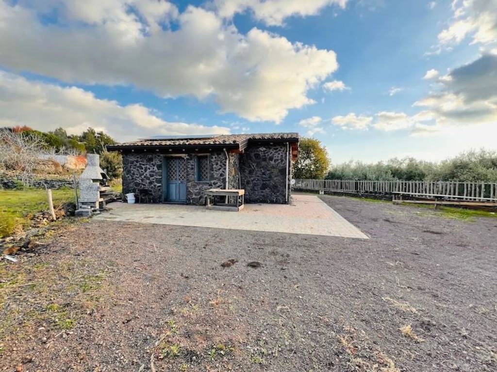 Villa a Adrano in Contrada Timpone S.N.C. - Foto 2