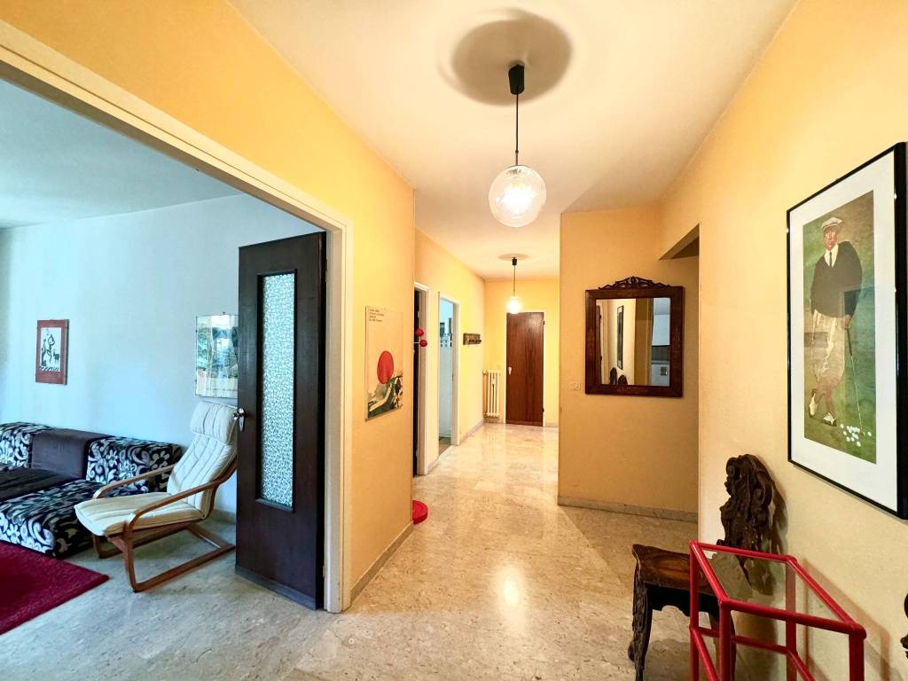 Appartamento a Bardonecchia in Via Marco Polo, 4 - Foto 2
