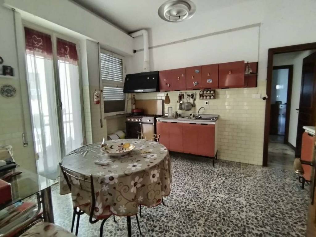 Appartamento a Modica in corso Nino Barone - Foto 3
