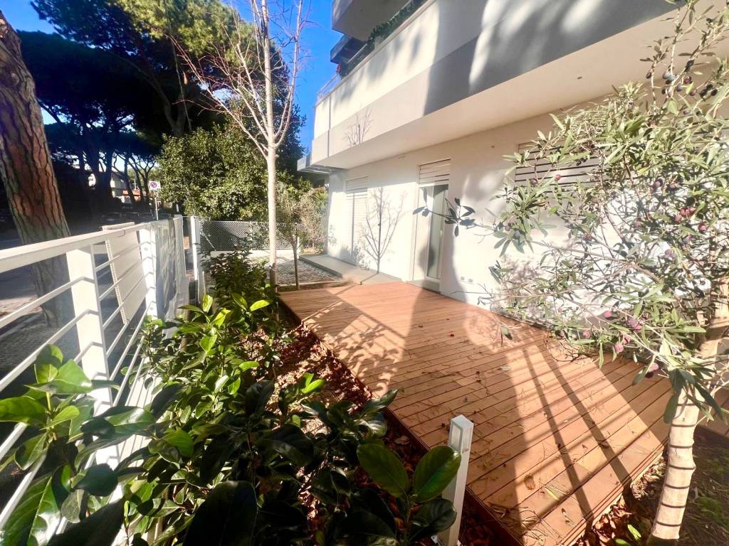 Appartamento a Riccione in Viale Giuseppe Galliano, 21 - Foto 1