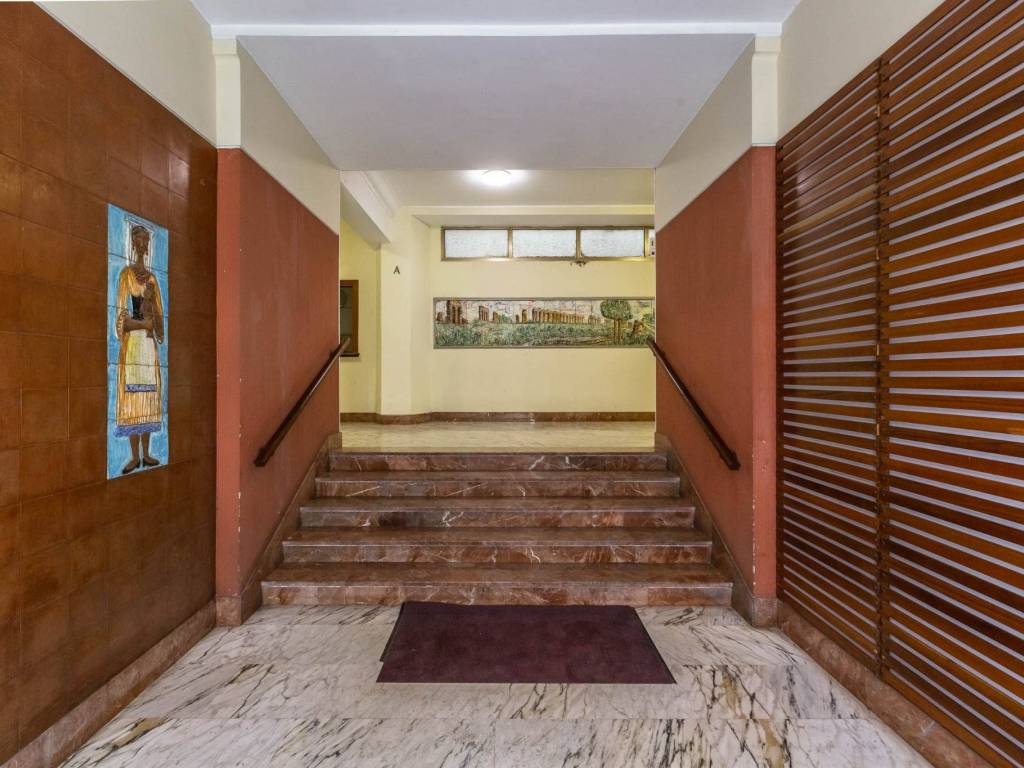 Appartamento a Roma in PIAZZA DEI GIURECONSULTI, 27 - Foto 4