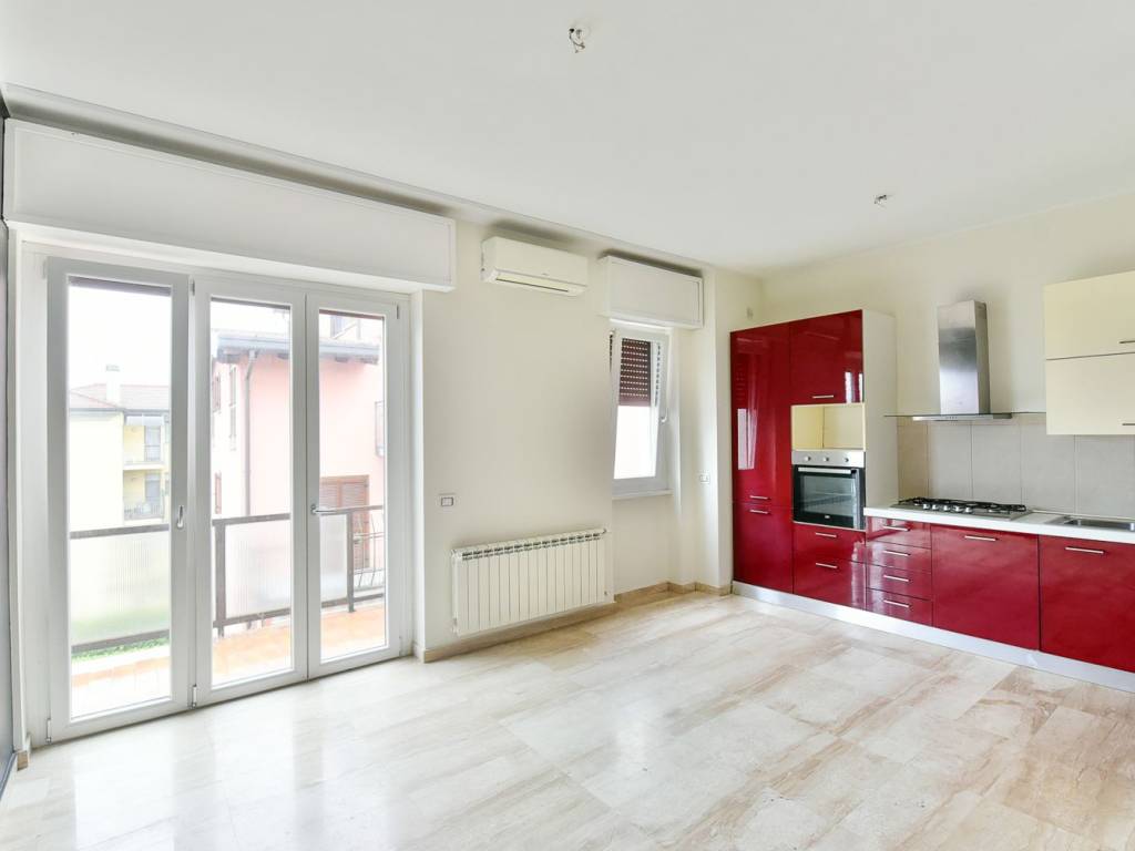 Appartamento a Como in Via 1º Maggio - Foto 3