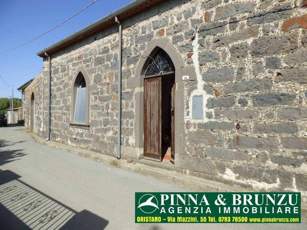 Villa a Soddì in VIA CAGLIARI, 10 - Foto 2