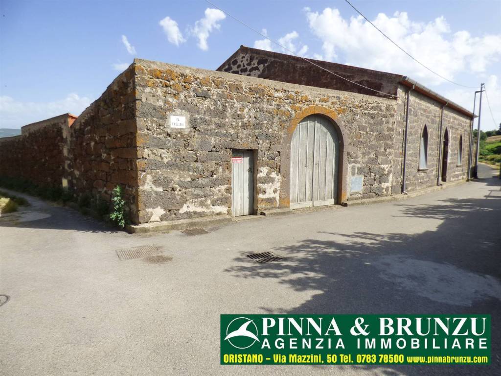 Villa a Soddì in VIA CAGLIARI, 10 - Foto 3