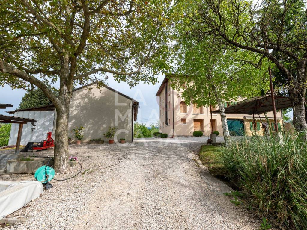 Casa indipendente a Conegliano in Strada delle Caneve - Foto 3
