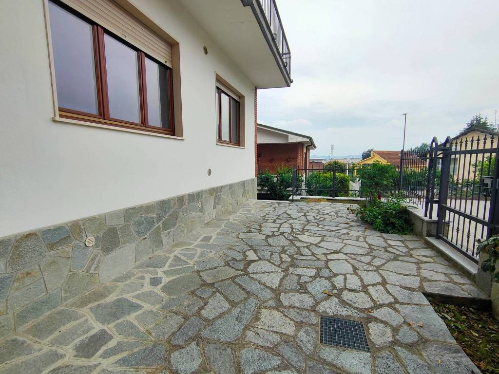 Villa a Asti in Via Fausto Coppi, 3 - Foto 2