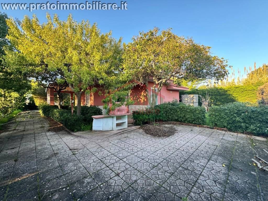 Villa a Squinzano in Via del Luccio, 55 - Foto 2