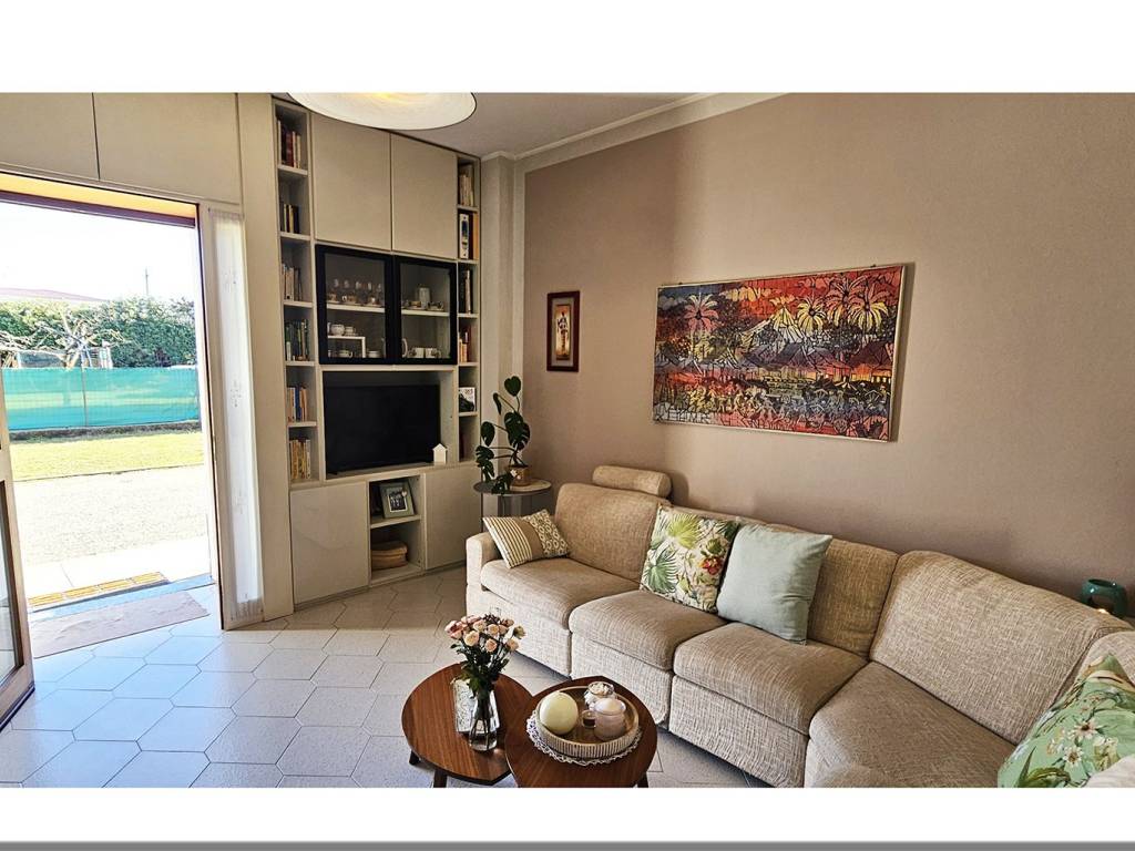 Appartamento a Borgo ticino in Strada Statale Ticinese - Foto 2