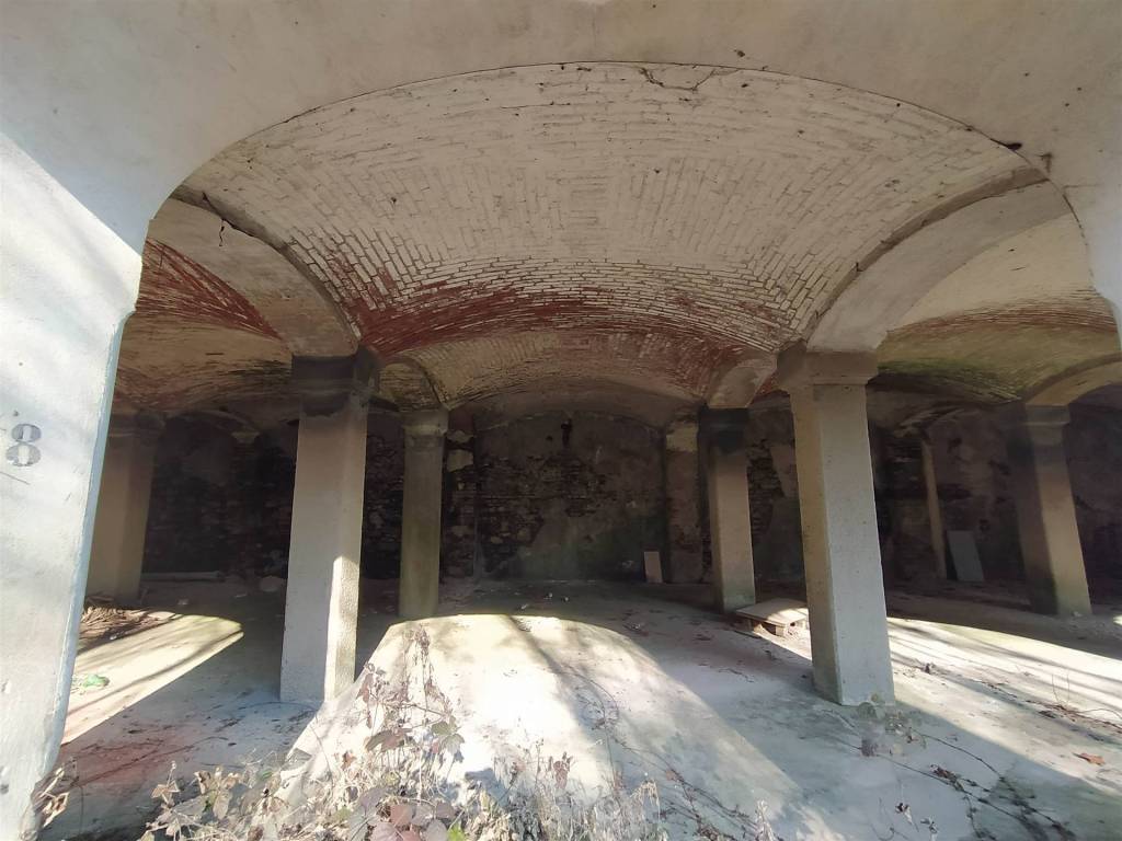 Rustico / casale a Arona - Foto 4