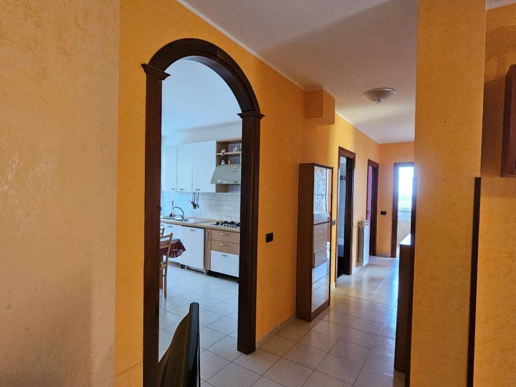 Appartamento a Soriano nel cimino in Via Francesco di Guglielmo - Foto 5