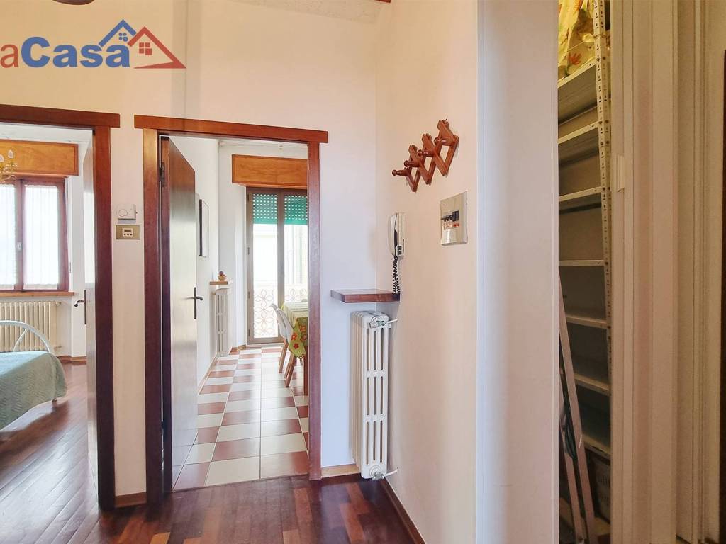 Appartamento a Porto recanati in Via Giuseppe Garibaldi, 95 - Foto 5