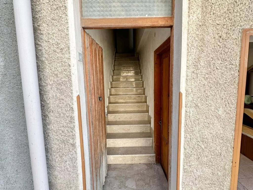 Casa indipendente a Palazzo adriano in Via Vallon di Nardo, 23 - Foto 2