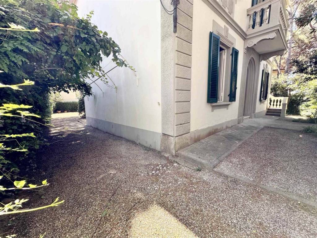 Villa a Rosignano marittimo in Via Giuseppe Saragat - Foto 3