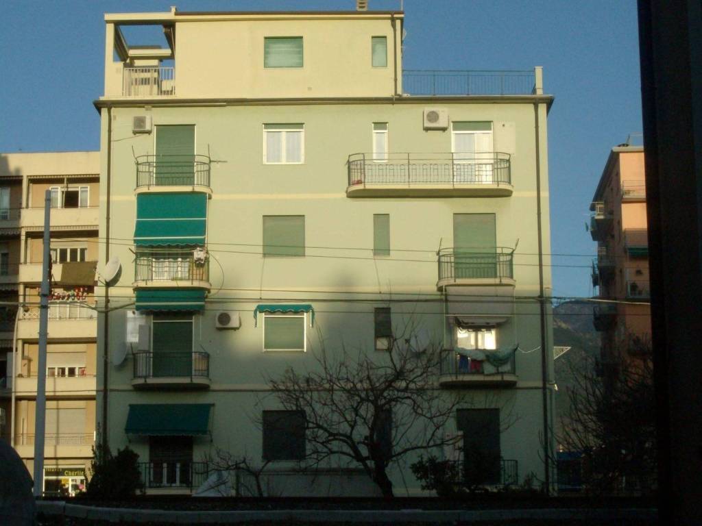 Appartamento a Loano in Via Cesarea - Foto 3