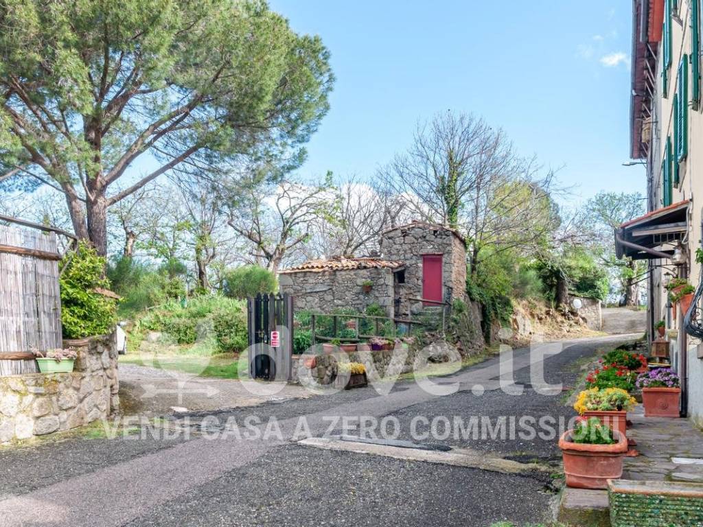 Casa indipendente a Castel del piano in Strada dei Tepolini, 16 - Foto 3