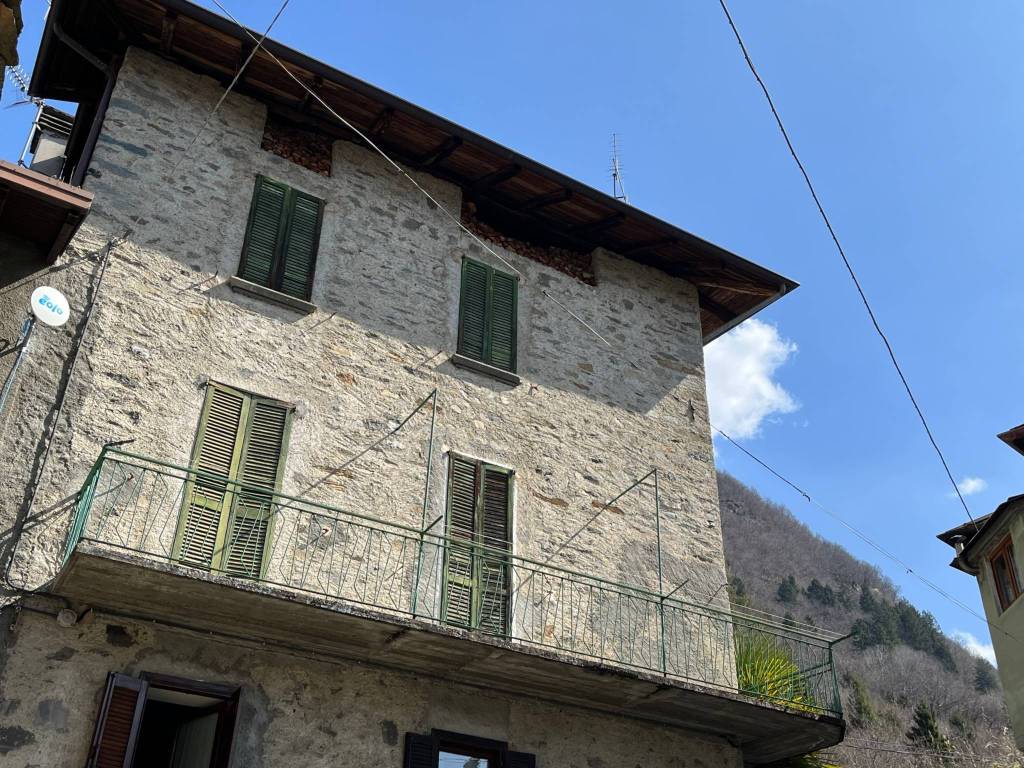Villetta a schiera a Berbenno di valtellina in via Motta - Foto 2