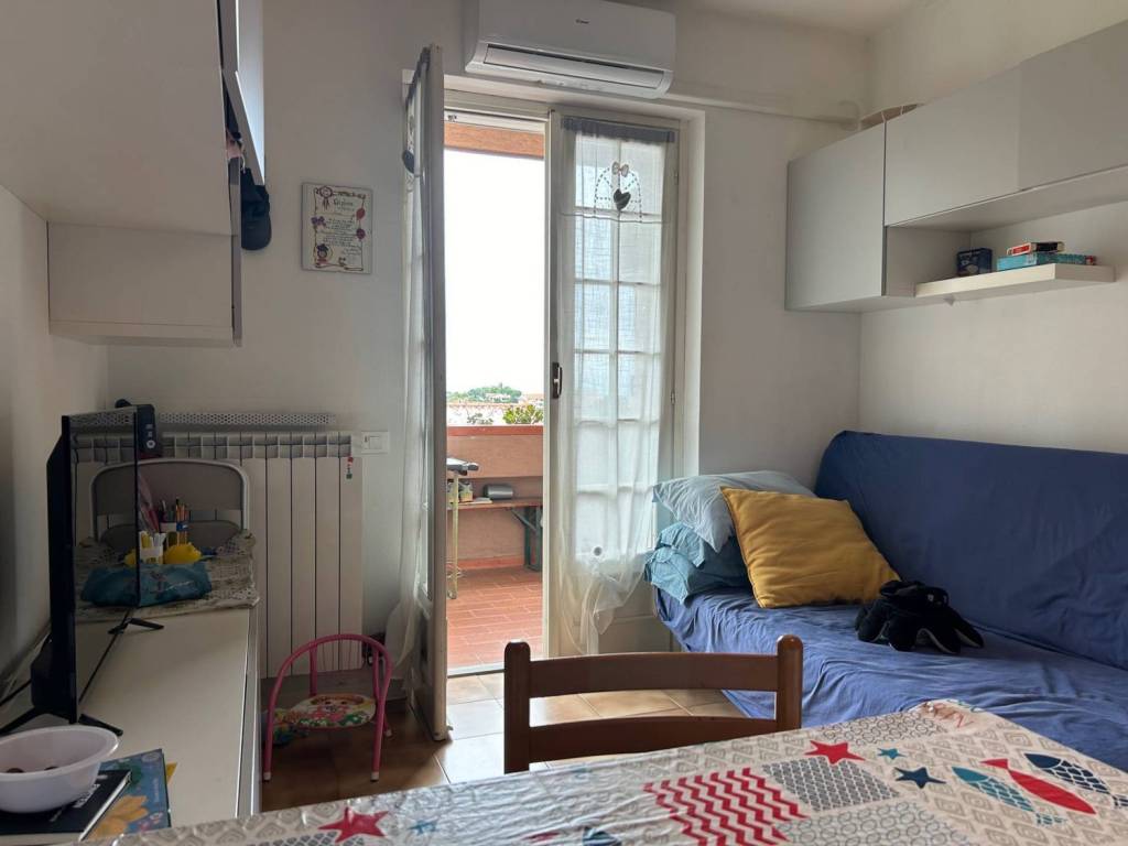 Appartamento a Loano in Viale Enrico Toti - Foto 4