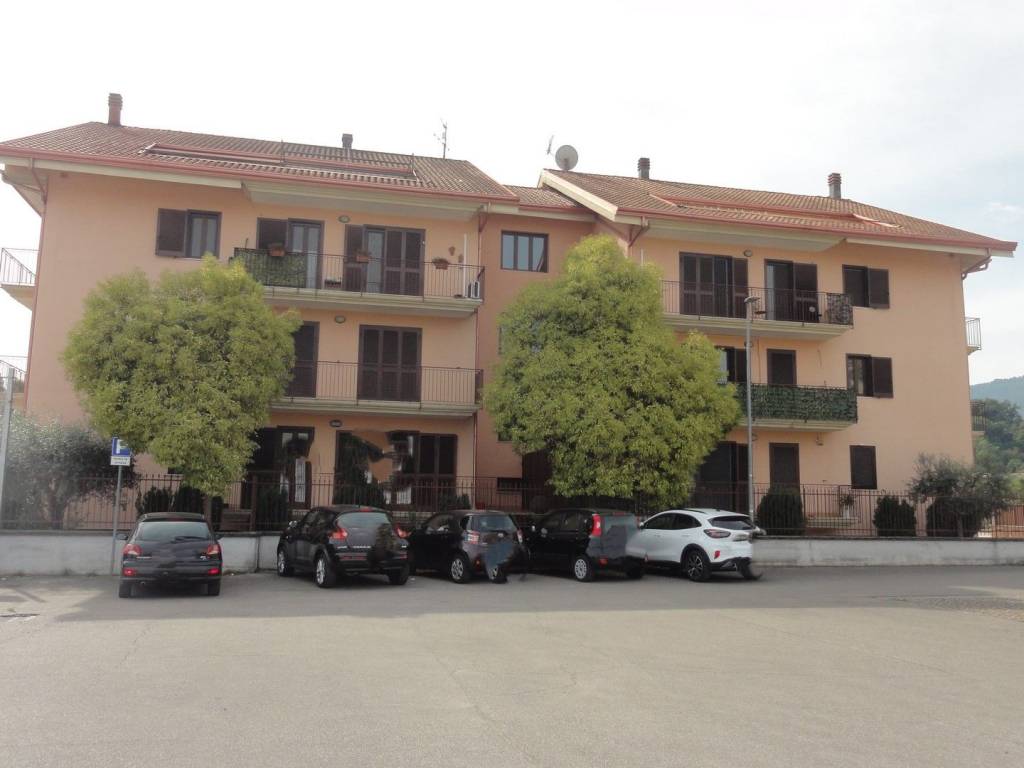 Appartamento a Ceccano in Via Santa Maria a Fiume - Foto 3