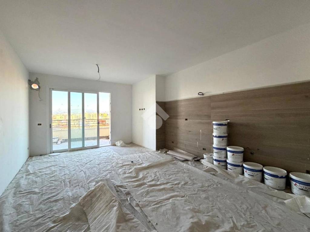 Appartamento a Cisterna di latina in Viale Province - Foto 2