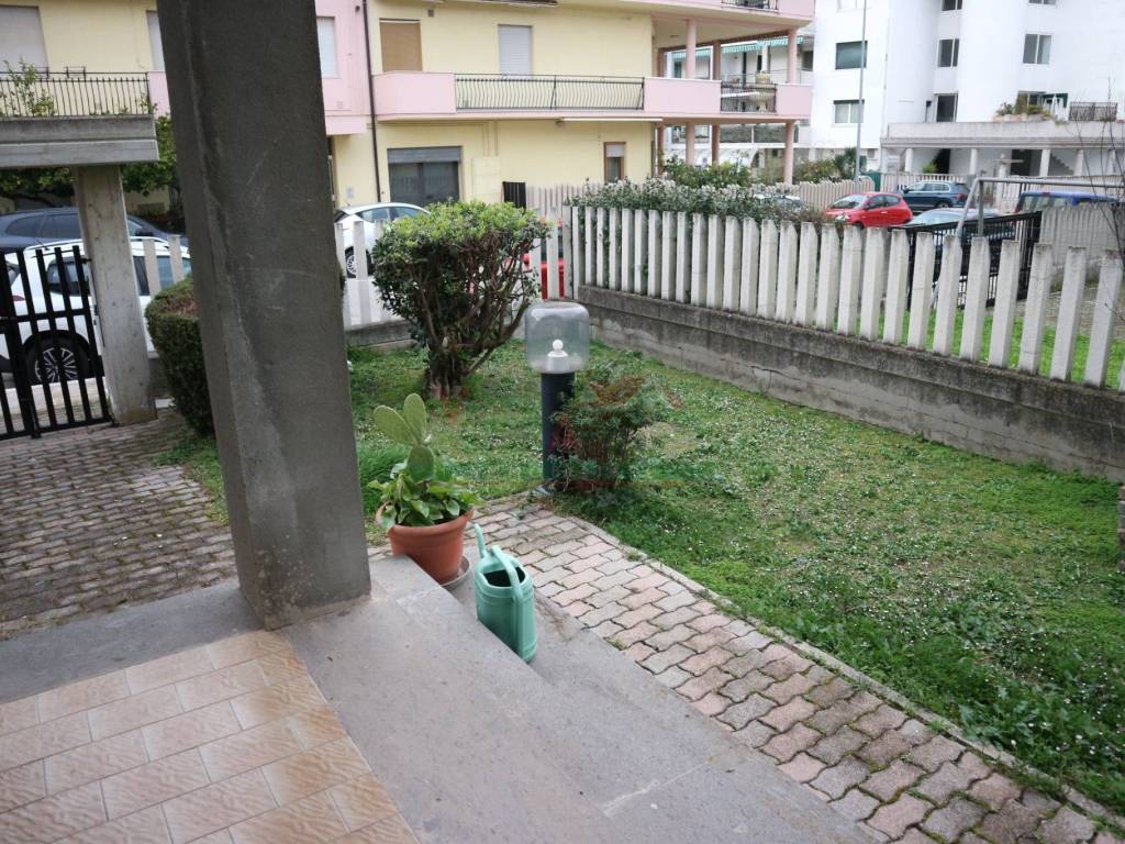 Villa a San salvo in Via Liquirizia - Foto 4