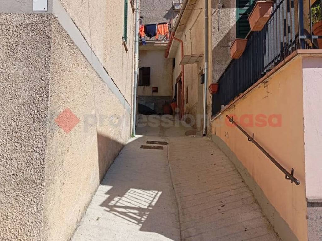 Casa indipendente a Carsoli in Via Degli Orti, 3 - Foto 2