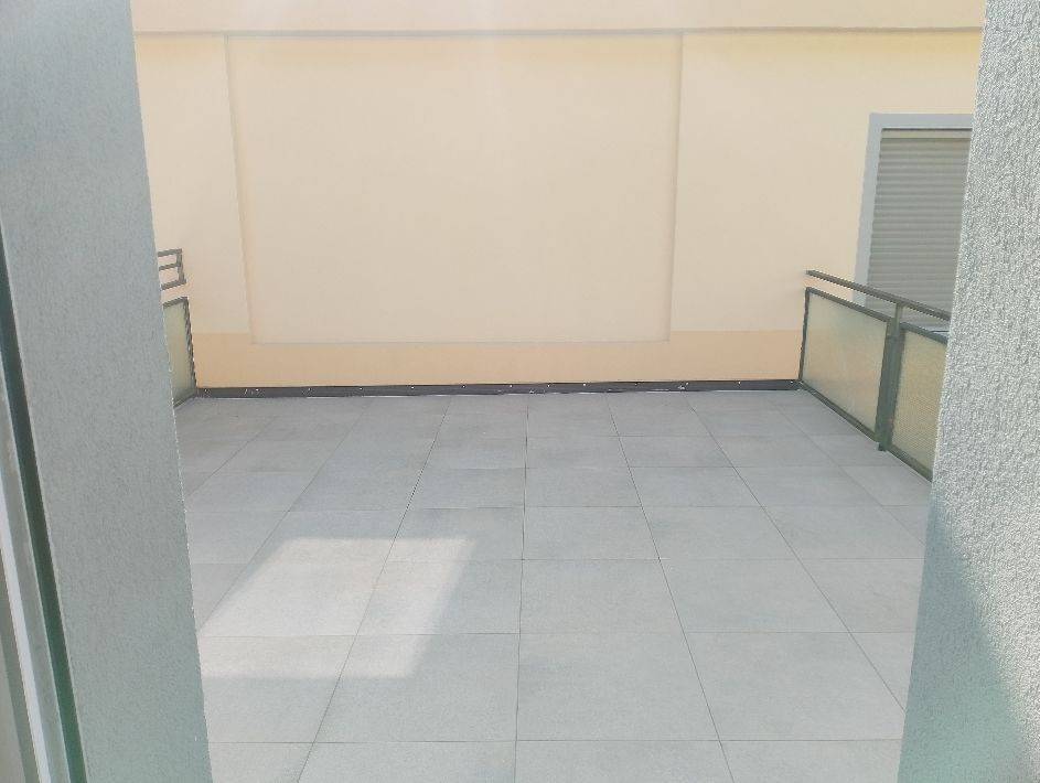 Appartamento a Besozzo in Via Guglielmo Marconi, 5 - Foto 4