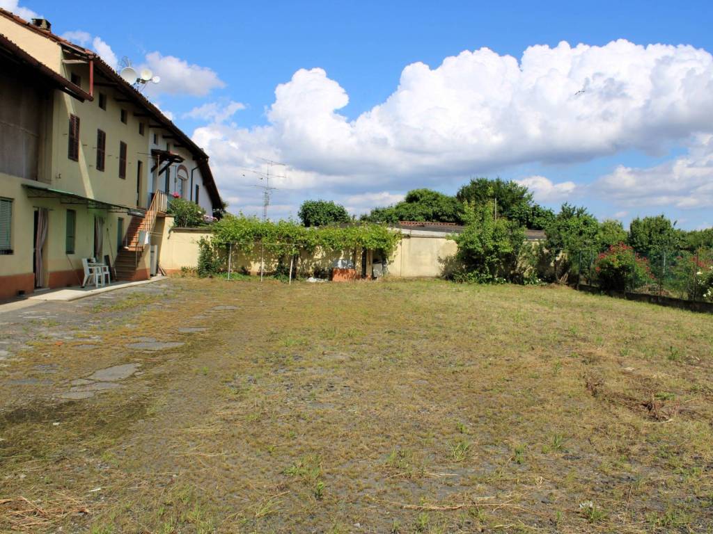 Rustico / casale a Pezzana in Via Guglielmo Marconi, 25 - Foto 2