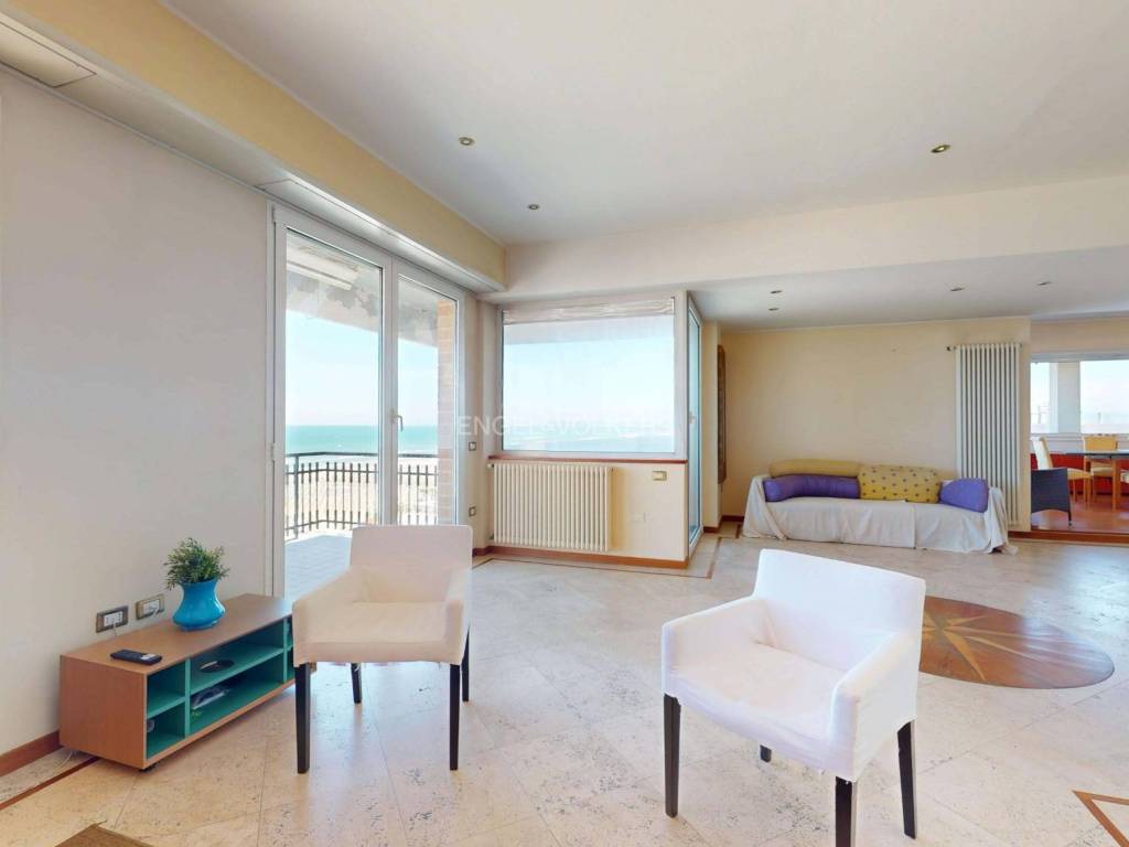 Attico / mansarda a Rimini in Via Fellini Satyricon, 1 - Foto 3