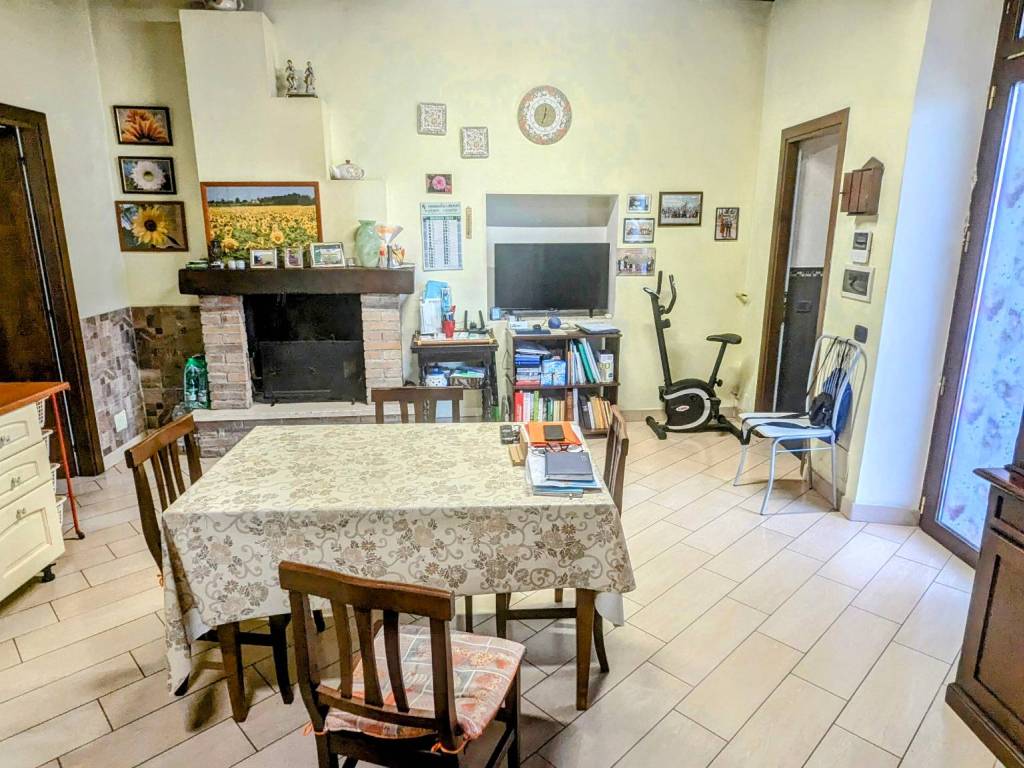 Appartamento a Fabrica di roma in Via del Barco - Foto 4