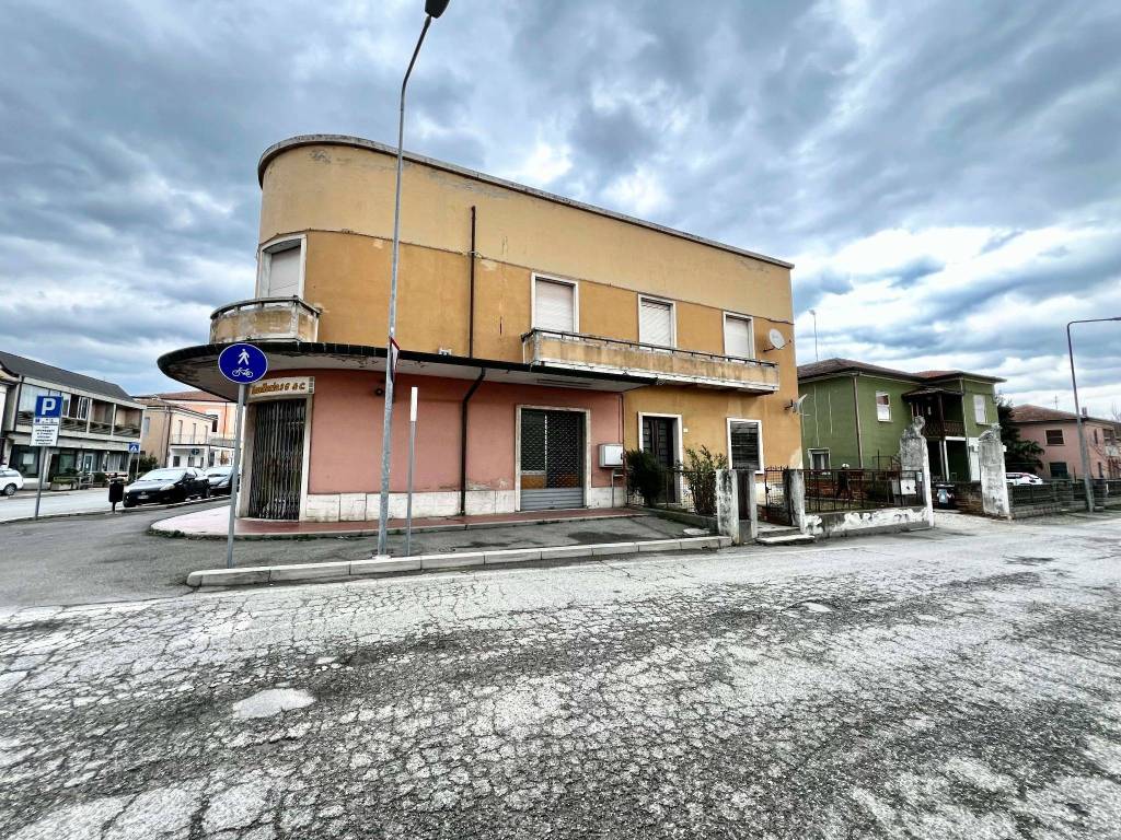 Casa indipendente a Lugo in Via Stradone Bentivoglio, 1 - Foto 3