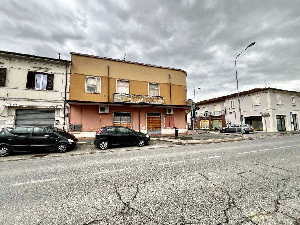 Casa indipendente a Lugo in Via Stradone Bentivoglio, 1 - Foto 5