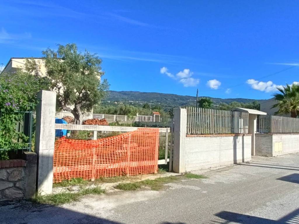 Terreno a Lamezia terme in Via dei Brutii - Foto 3