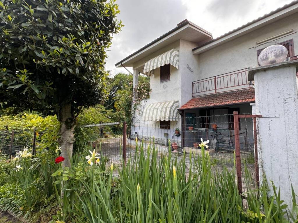 Villa a Bagnolo piemonte in Via Cave, 357 - Foto 5