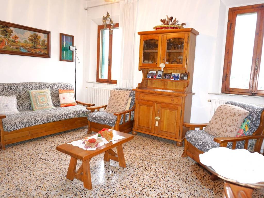 Casa indipendente a Pontedera in Via delle Cantine - Foto 5