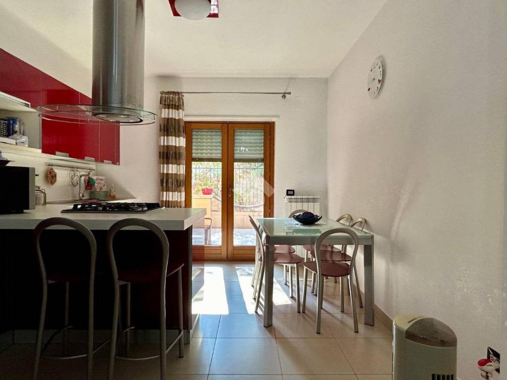 Appartamento a Cosenza in Via 'Enzo' Vincenzo Stancati, 40 - Foto 3