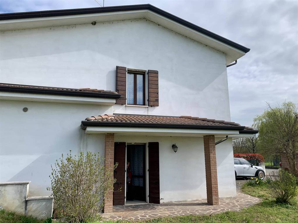 Villetta a schiera a Dosolo in Via sabbadini , 81 - Foto 4